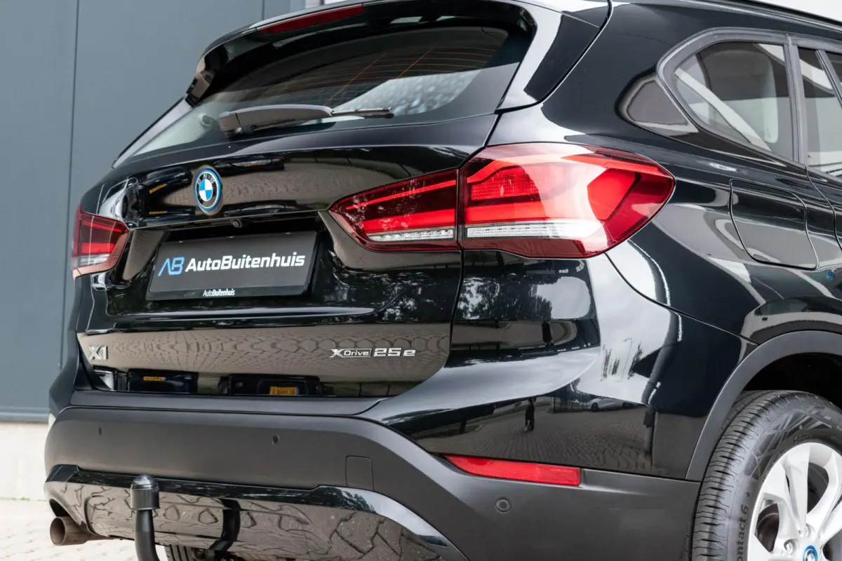 xDrive25e High Executive|1e EIGENAAR|ELEK.KLEP|LEDER|TREKHAAK|HEAD-UP|CAMERA