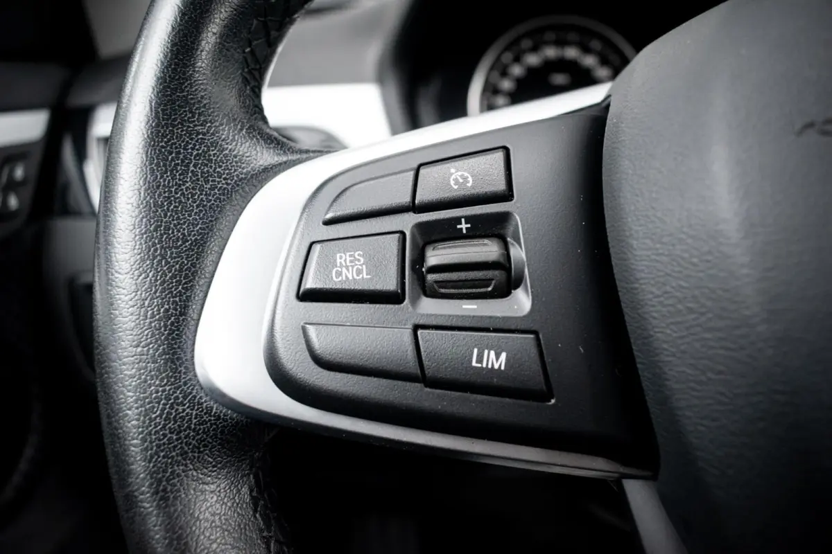 xDrive25e High Executive|1e EIGENAAR|ELEK.KLEP|STOELVERWARMING|HEAD-UP|CAMERA