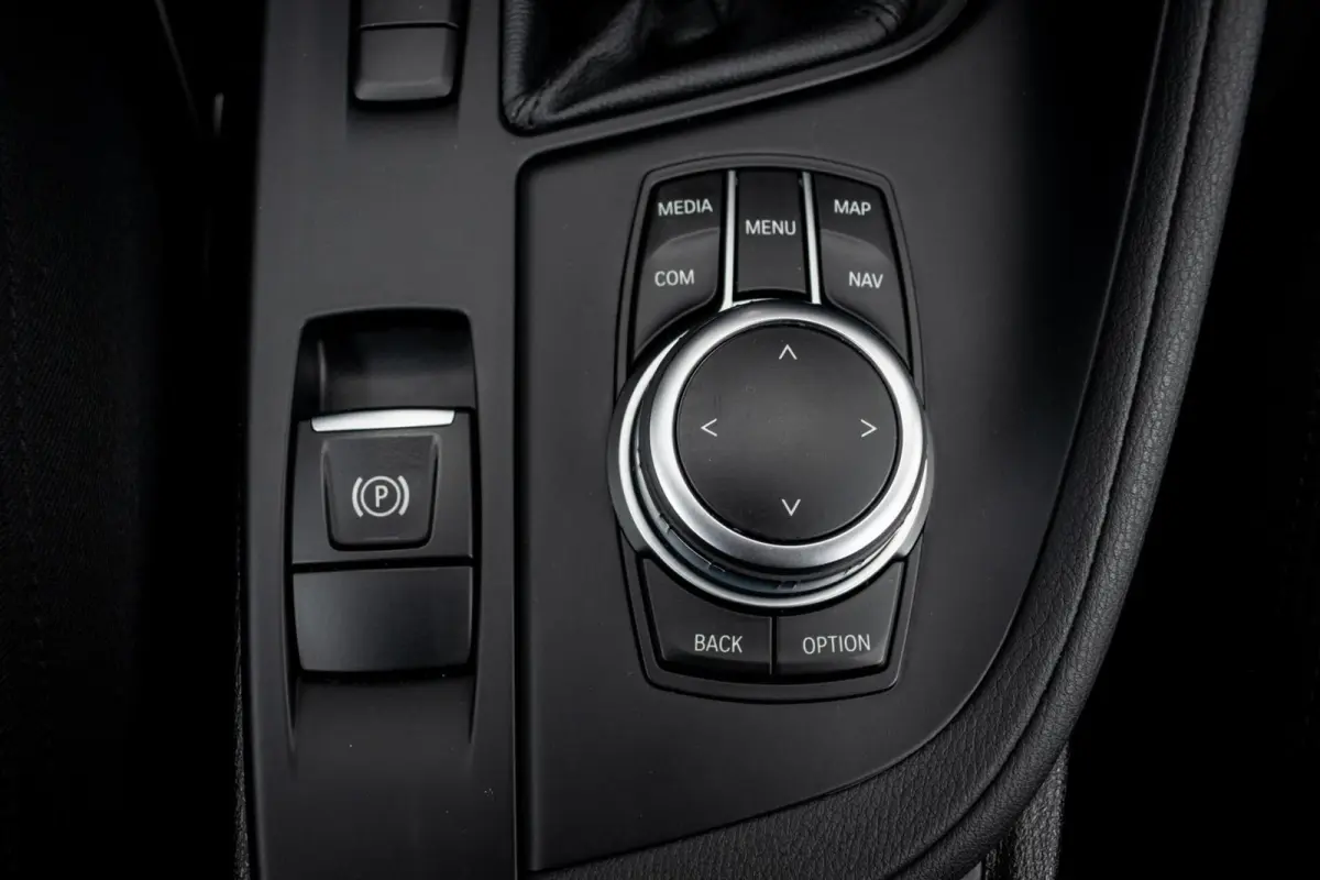 xDrive25e High Executive|1e EIGENAAR|ELEK.KLEP|STOELVERWARMING|HEAD-UP|CAMERA