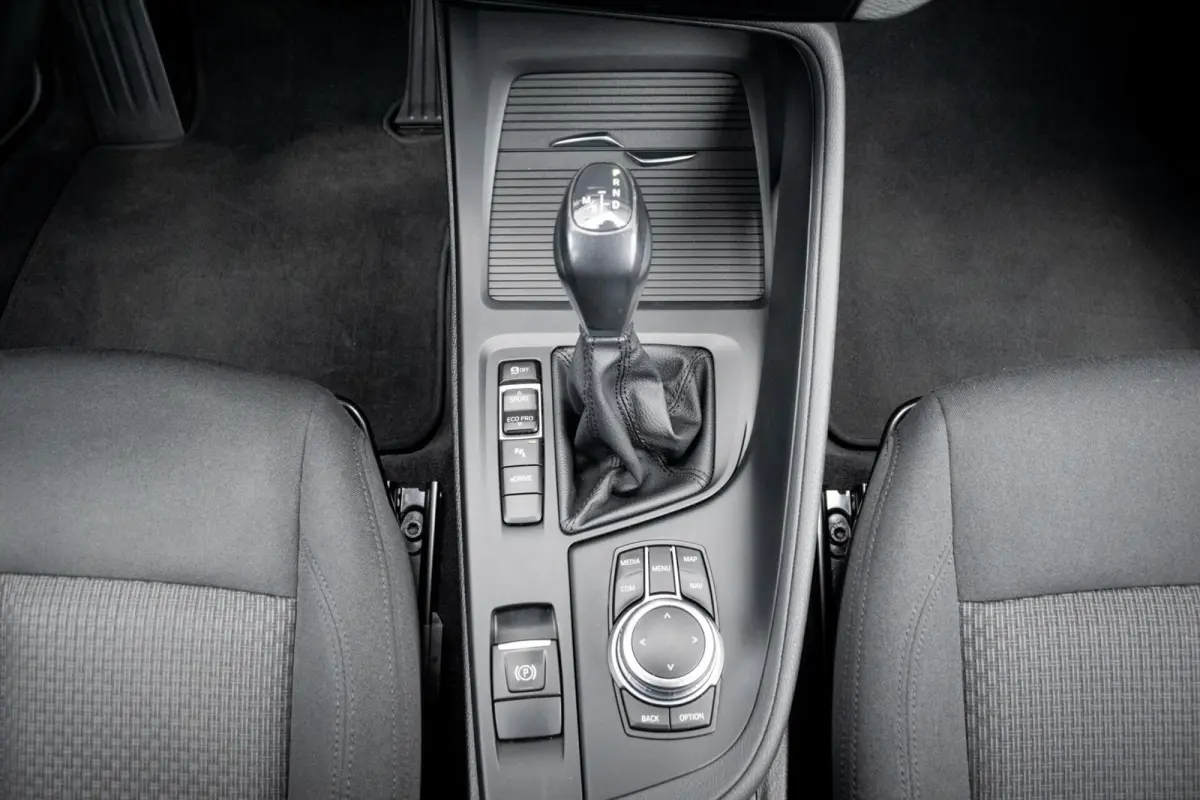 xDrive25e High Executive|1e EIGENAAR|ELEK.KLEP|STOELVERWARMING|HEAD-UP|CAMERA