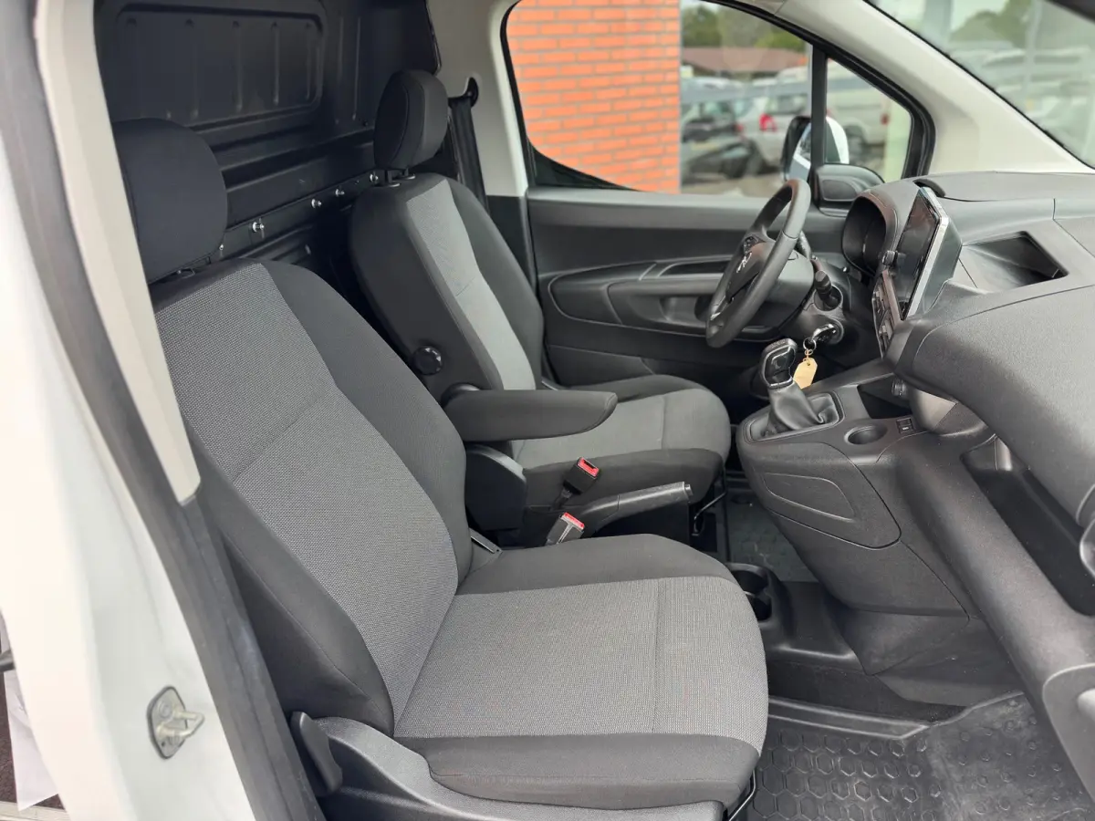 1.6D L1H1 Airco Carplay Cruise Edition