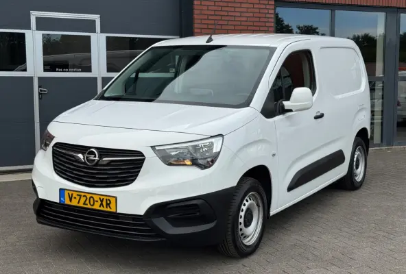 1.6D L1H1 Airco Carplay Cruise Edition