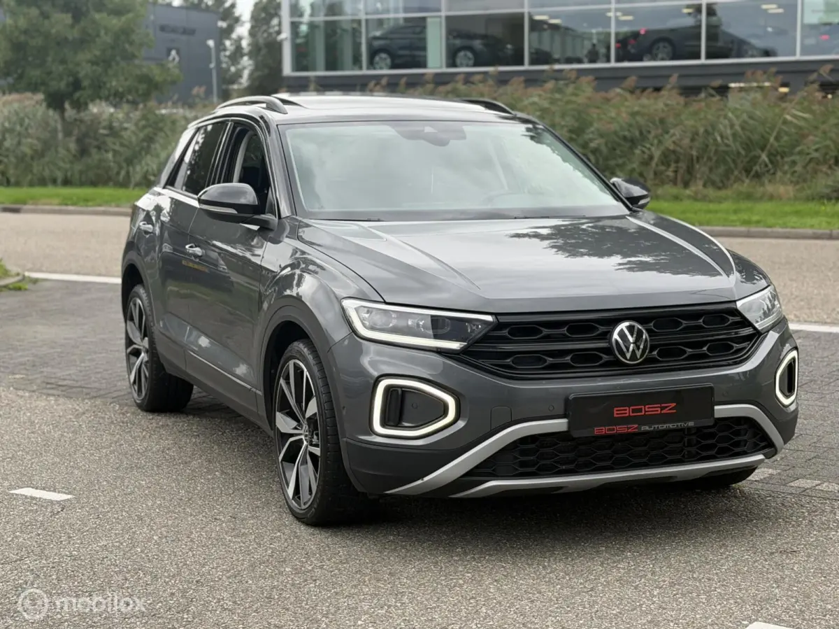 1.5 TSI DSG PANO IQ LANE KEYLESS TREKHAAK
