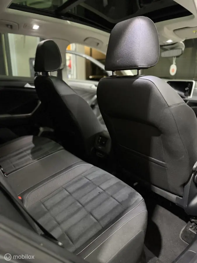 1.5 TSI DSG PANO IQ LANE KEYLESS TREKHAAK