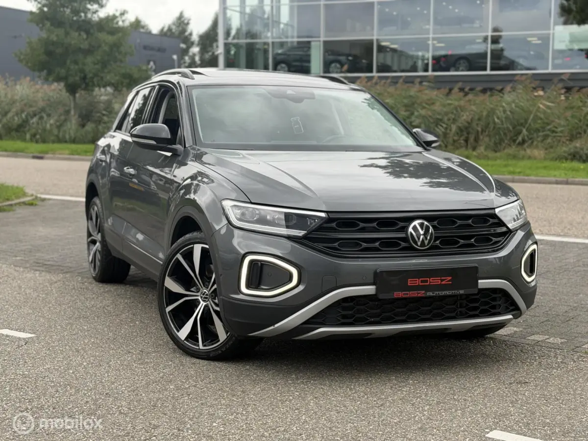 1.5 TSI DSG PANO IQ LANE KEYLESS TREKHAAK