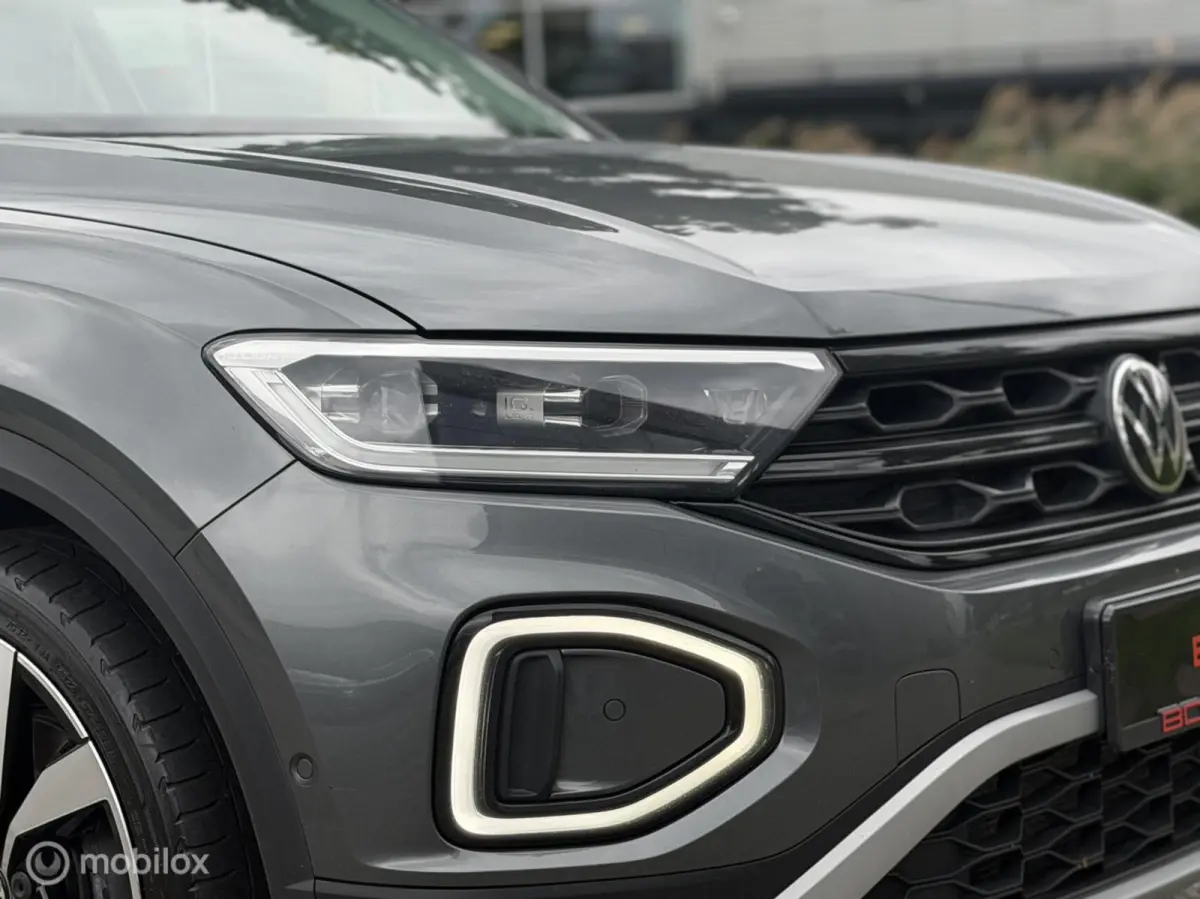 1.5 TSI DSG PANO IQ LANE KEYLESS TREKHAAK