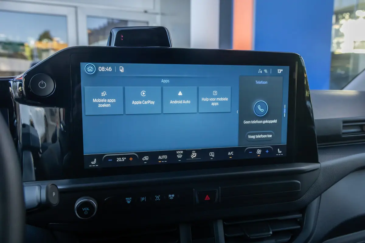 Cust. 340 L2H1 Limited 71 kWh | Nieuwe bus! | Camera | Apple Carplay/Android Auto | Stuur/stoel/voorruit verwarming | Digitaal dashboard | 2 zitplaatsen rechtsvoor | Achteruitrijcamera | App