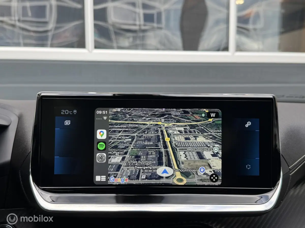 1.2 PureTech GT Panodak Virtual Navi Carplay Camera LED ACC
