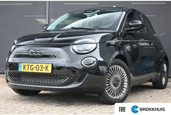 Icon 42 kWh | Navigatie | Stoelverwarming | Achteruitrijcamera | Chrome | Climate Control | !!