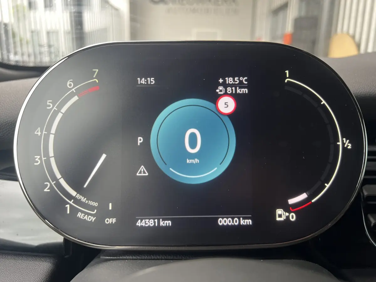 1.5 Cooper Camden Edition | AUTOMAAT | CAMERA | CARPLAY | NAVI | CRUISE CONTROL | STOEL/STUURVERWARMING | PDC | CLIMATE CONTROL | LMV 16'' | KEYLESS | LED | DAB | BLUETOOTH