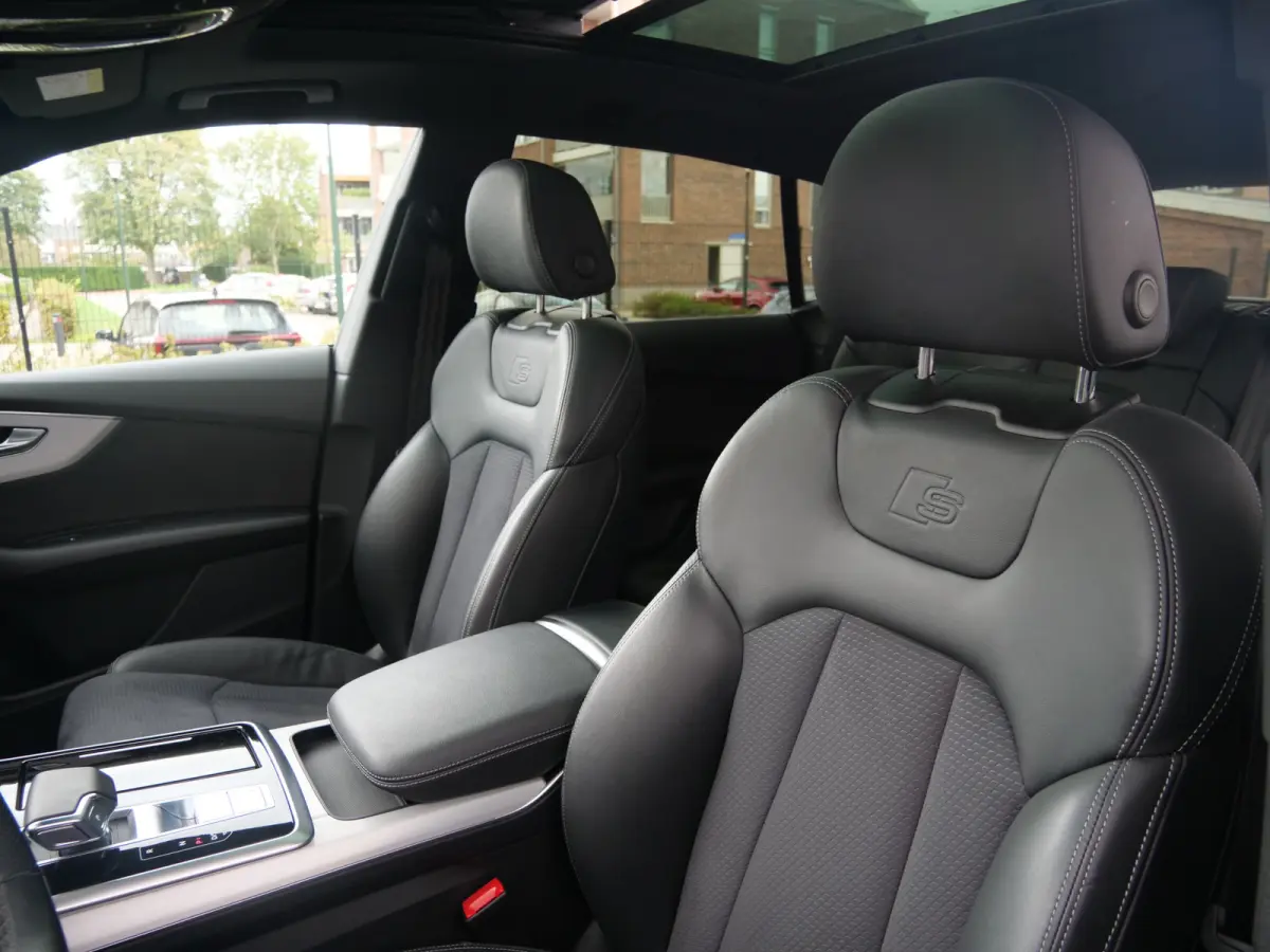55 TFSI e-hybrid quattro Black Line 394 Pk Automaat Navi / DAB / Apple Carplay / Pano-dak / 360 camera