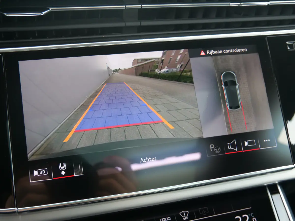 55 TFSI e-hybrid quattro Black Line 394 Pk Automaat Navi / DAB / Apple Carplay / Pano-dak / 360 camera