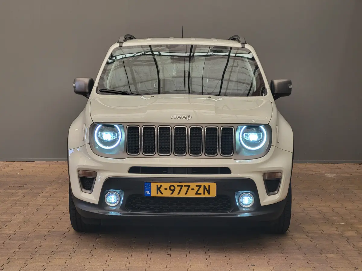 1.0T Freedom Trekhaak | Camera | Parkeersensoren Achter | 17" Lichtmetaal | Carplay | LED | Airco | Cruise | Achteruitrijcamera | Airco (automatisch) | Apple Carplay/Android Auto|telefoonint