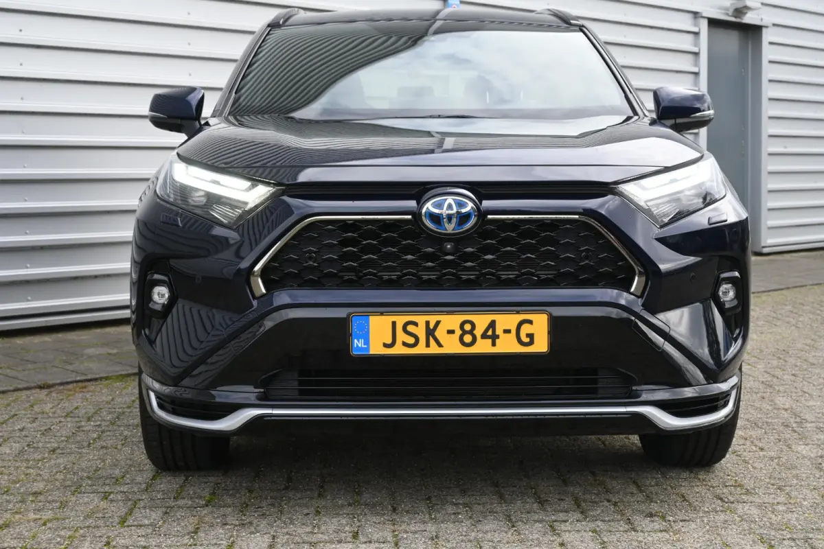 2.5 Plug-in Hybrid AWD Dynamic