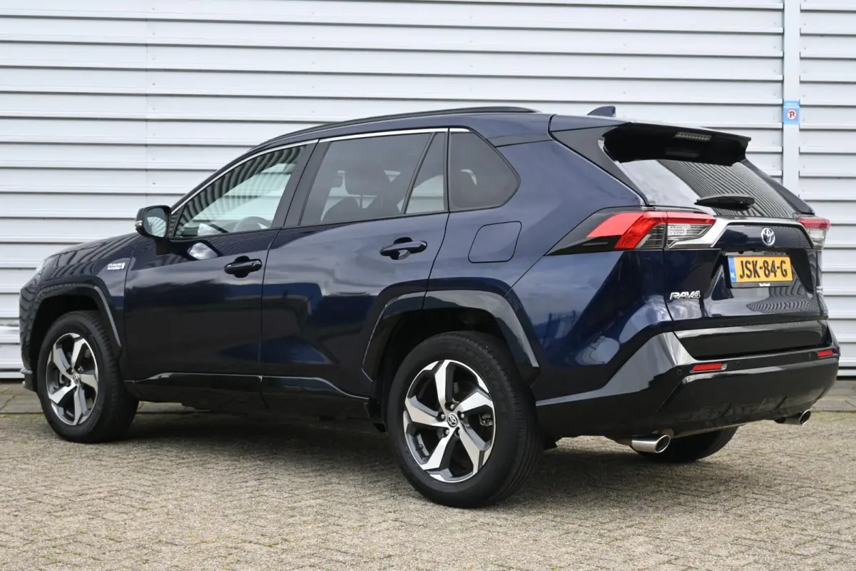 2.5 Plug-in Hybrid AWD Dynamic