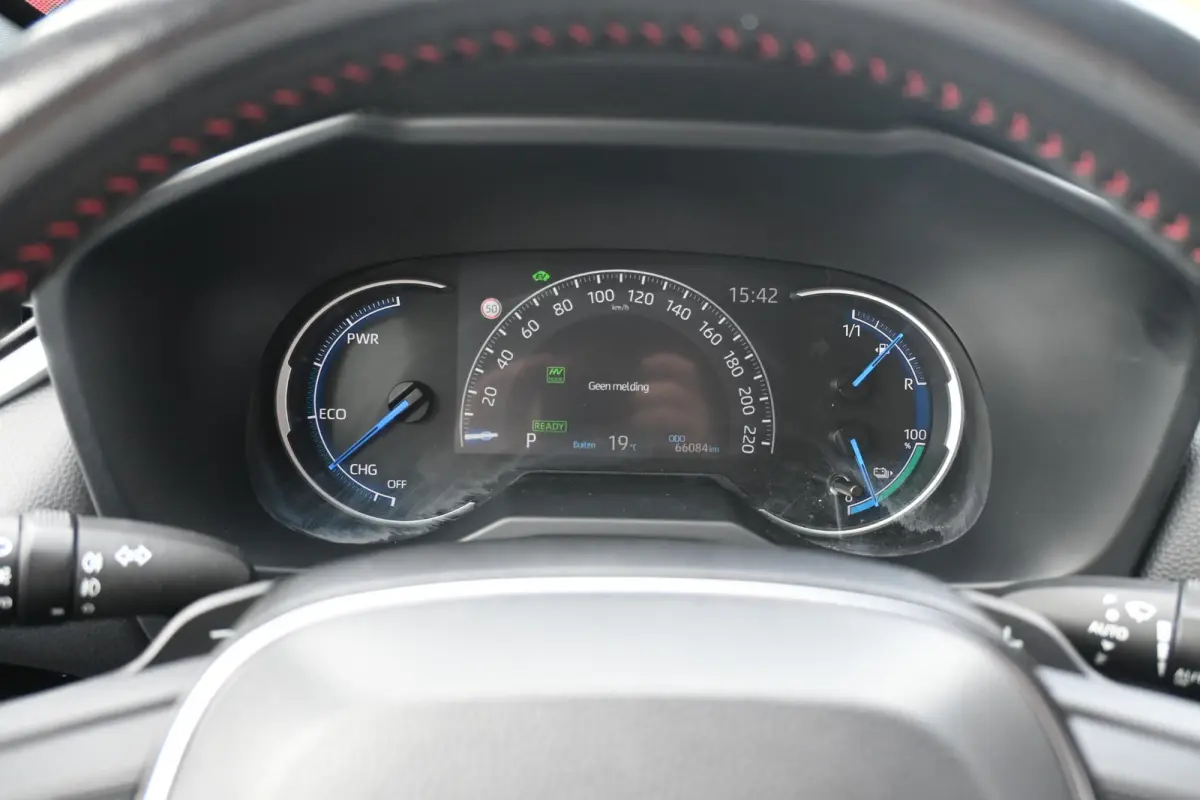 2.5 Plug-in Hybrid AWD Dynamic