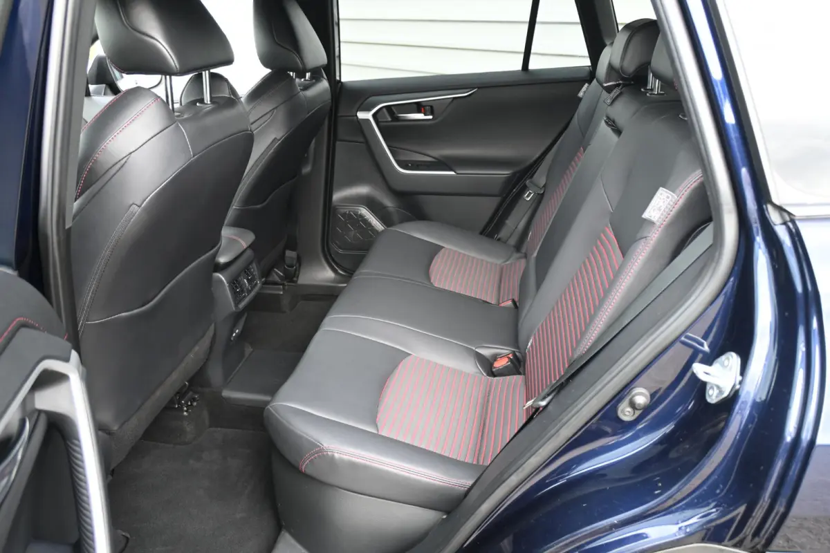 2.5 Plug-in Hybrid AWD Dynamic