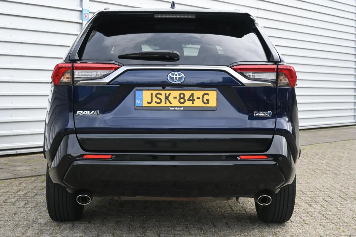 2.5 Plug-in Hybrid AWD Dynamic