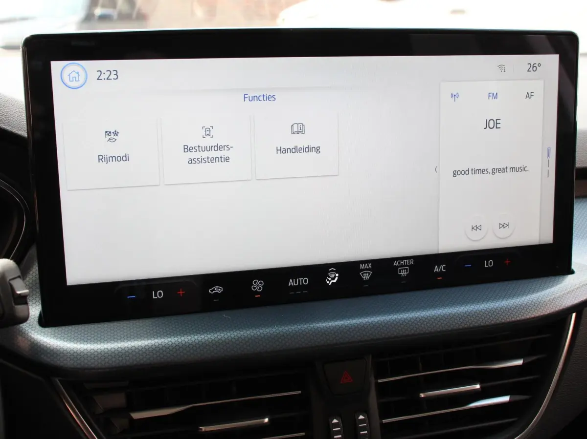 1.0 EcoBoost 155pk Hybrid Active X Automaat Adaptive Cruise Control met Stuurhulp Camera B&O Navigatie Apple CarPlay Climate Control Park Assist DAB Parkeersensoren