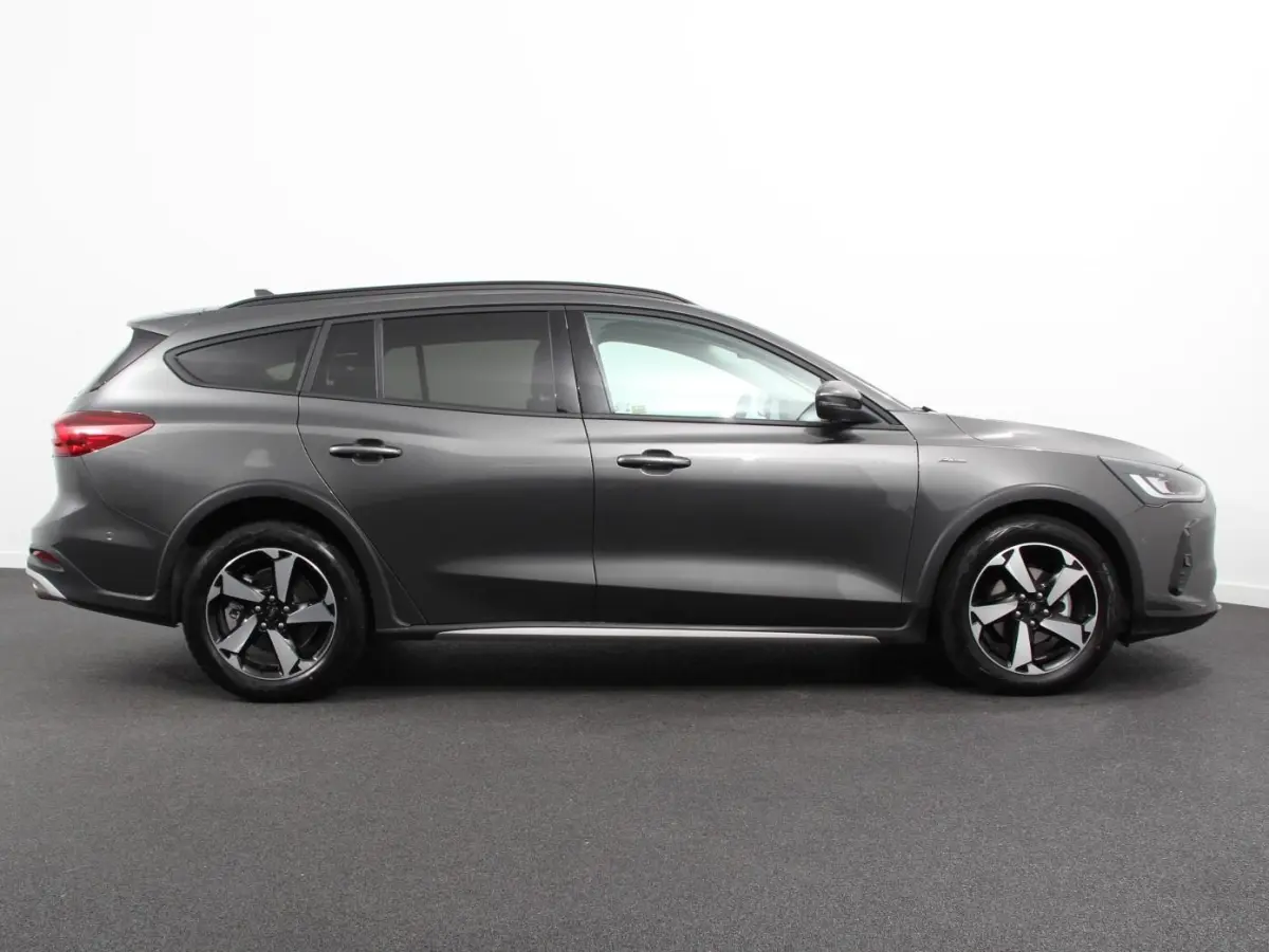1.0 EcoBoost 155pk Hybrid Active X Automaat Adaptive Cruise Control met Stuurhulp Camera B&O Navigatie Apple CarPlay Climate Control Park Assist DAB Parkeersensoren