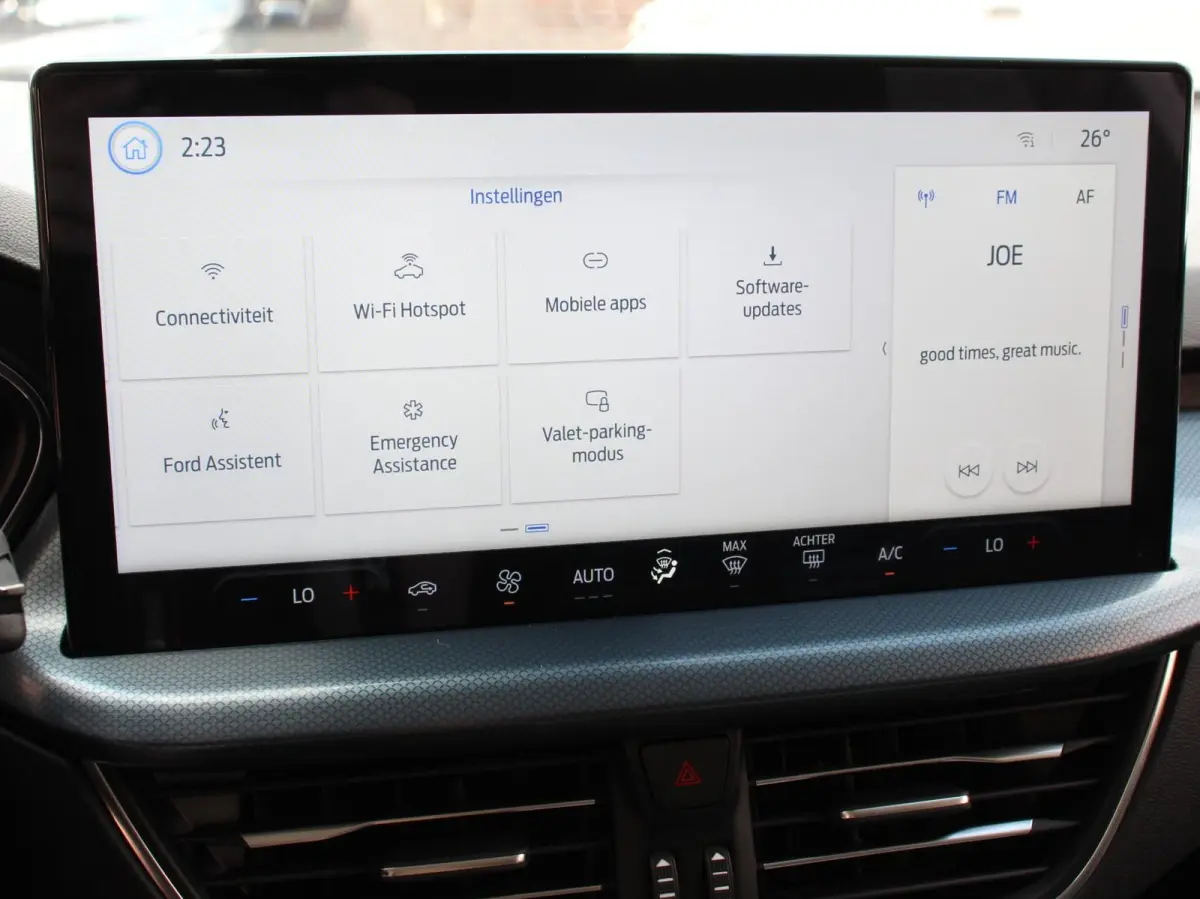 1.0 EcoBoost 155pk Hybrid Active X Automaat Adaptive Cruise Control met Stuurhulp Camera B&O Navigatie Apple CarPlay Climate Control Park Assist DAB Parkeersensoren