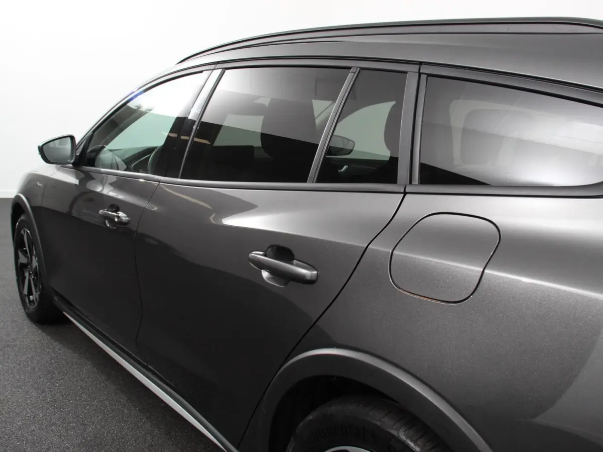 1.0 EcoBoost 155pk Hybrid Active X Automaat Adaptive Cruise Control met Stuurhulp Camera B&O Navigatie Apple CarPlay Climate Control Park Assist DAB Parkeersensoren