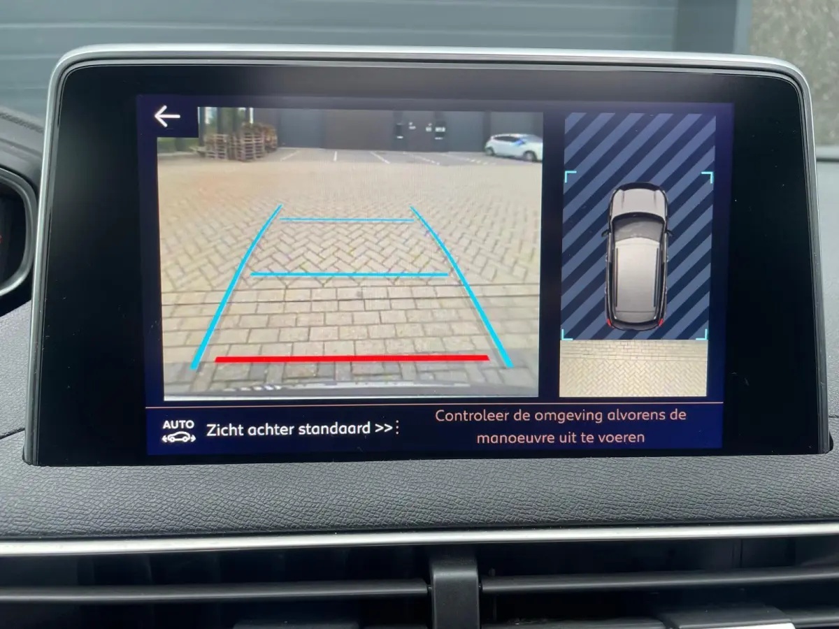 1.2 PureTech GT Line|Pano|Camera|Carplay|Cruise