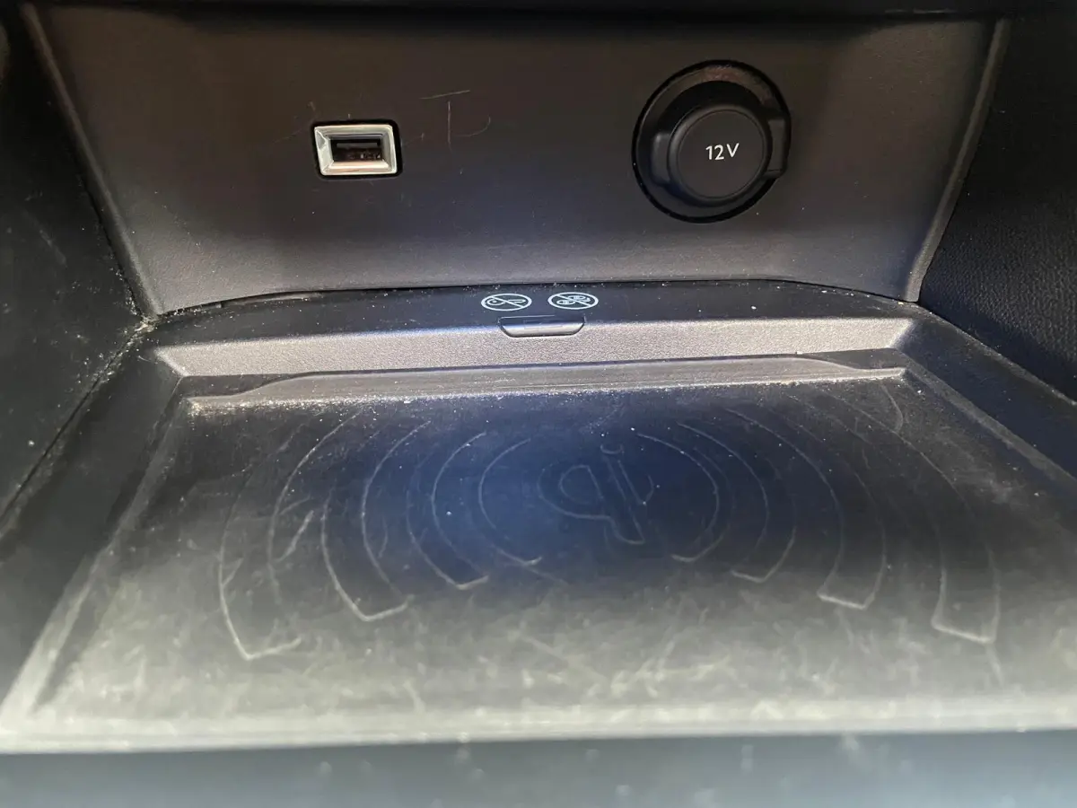 1.2 PureTech GT Line|Pano|Camera|Carplay|Cruise