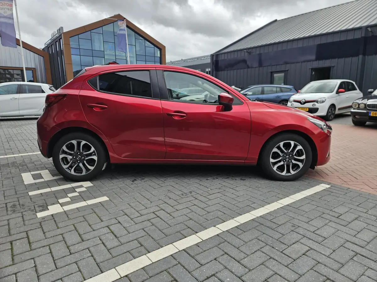 1.5 Skyactiv-G GT-M | NAVI | CAM | HUD | NAP!!