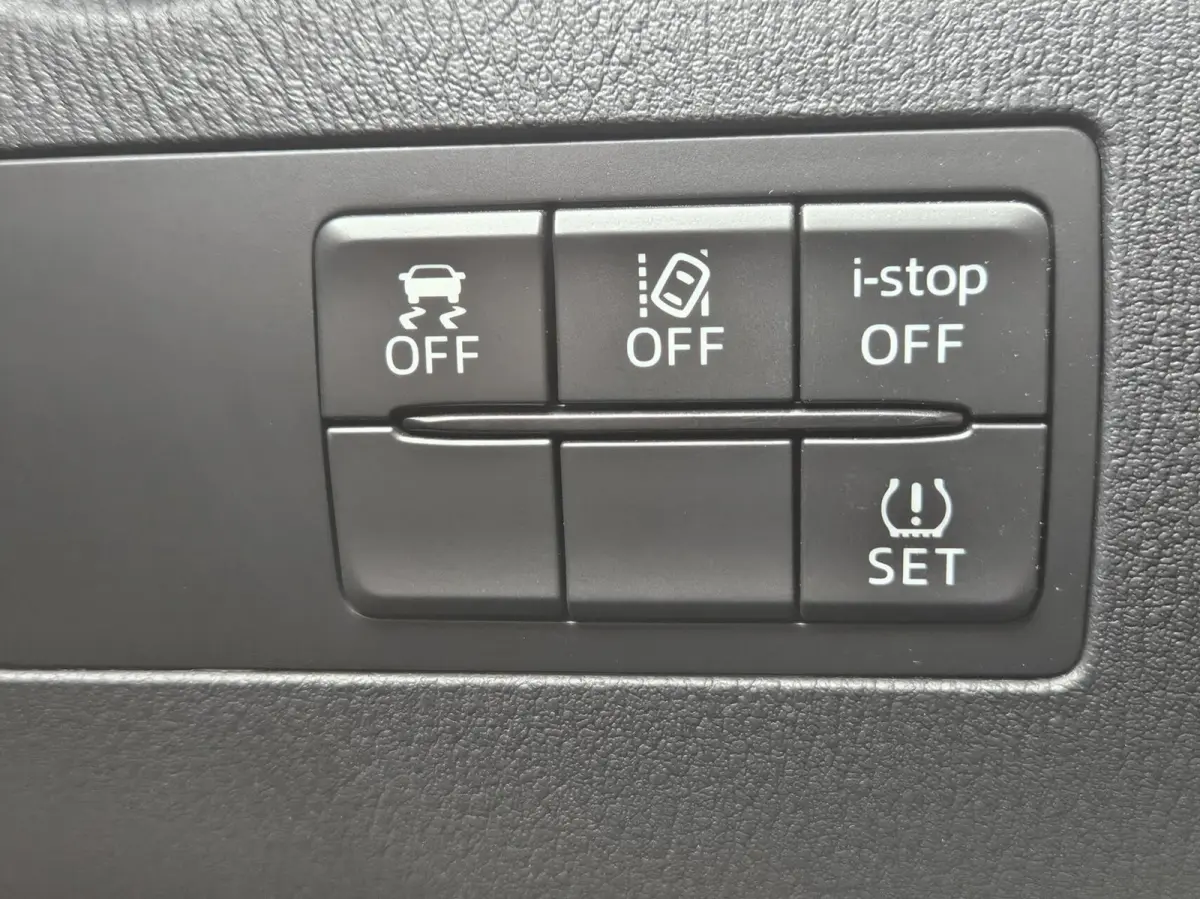 1.5 Skyactiv-G GT-M | NAVI | CAM | HUD | NAP!!