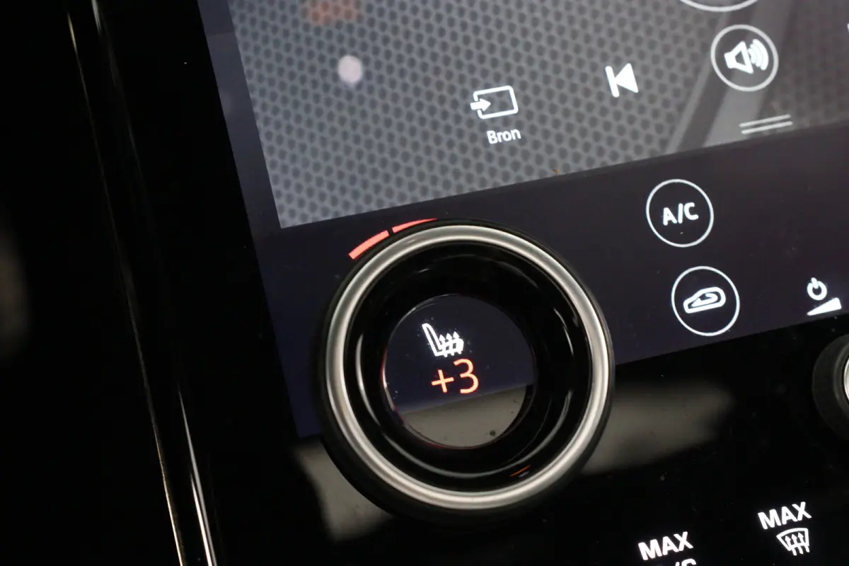 2.0 P200 AWD R-Dynamic HSE | Apple Carplay/Android Auto|telefoonintegratie premium | Audio installatie premium | Elektrisch glazen panorama-dak