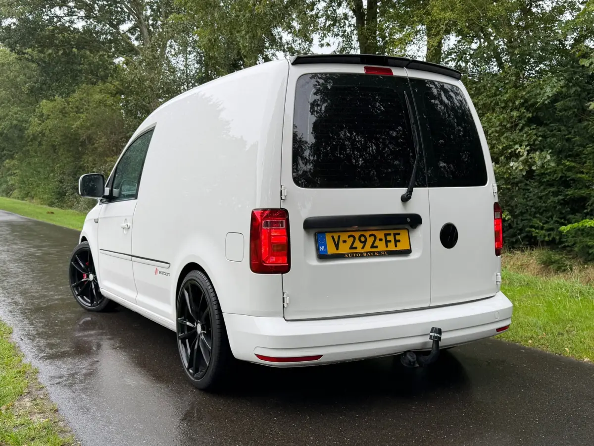 2.0 TDI L1H1 BMT Trendline | RS-Leder + Carplay + Camera Nu € 11.975,-!!!