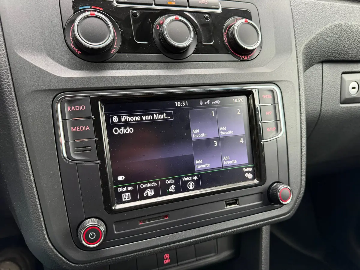 2.0 TDI L1H1 BMT Trendline | RS-Leder + Carplay + Camera Nu € 11.975,-!!!
