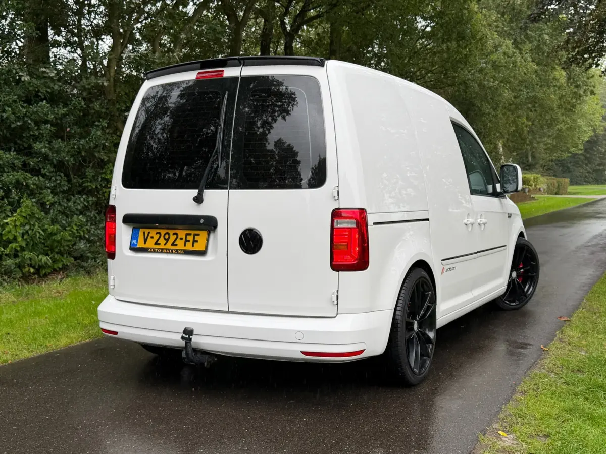 2.0 TDI L1H1 BMT Trendline | RS-Leder + Carplay + Camera Nu € 11.975,-!!!