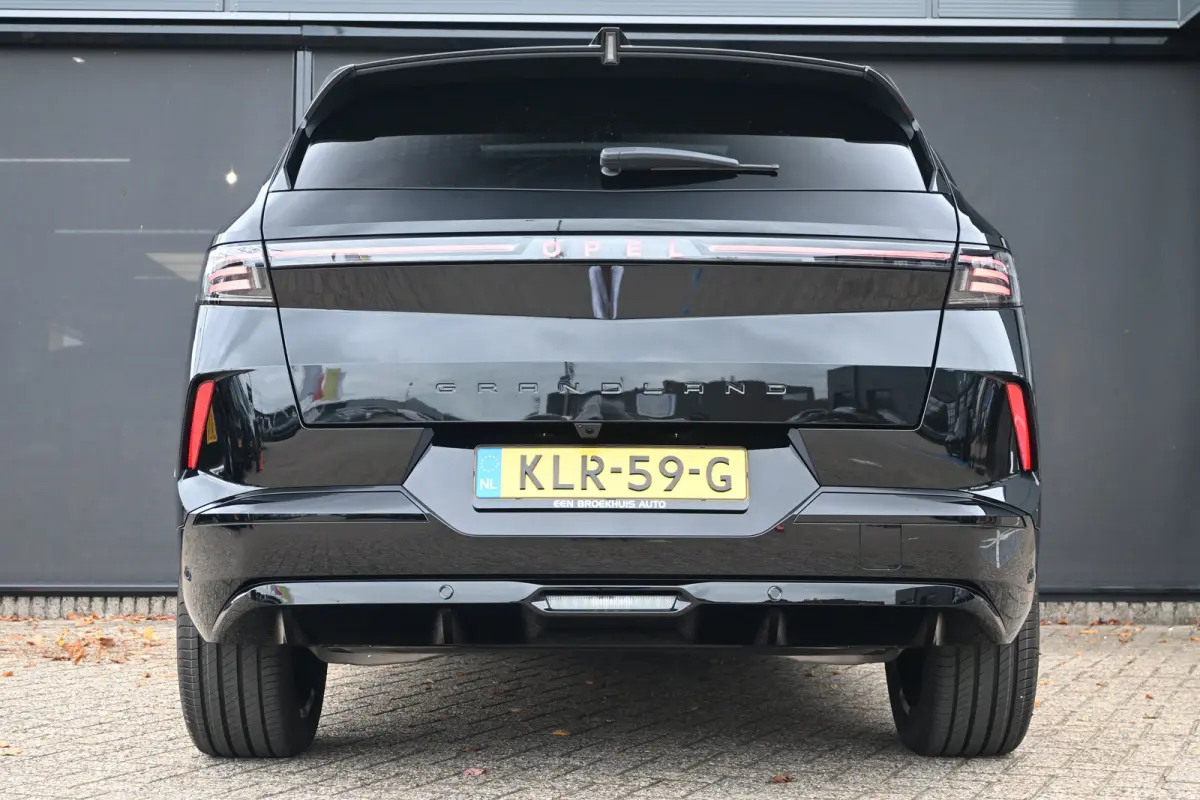 Business Edition 97 kWh Long Range DEMO-DEAL! Tot 8 Jaar Garantie! | Schuif-/Kanteldak | FOCAL | Adaptive Cruise | LED-Matrix | Stuur/Stoelverwarming |