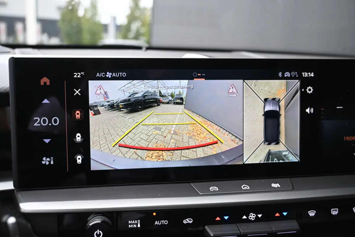 Business Edition 97 kWh Long Range DEMO-DEAL! Tot 8 Jaar Garantie! | Schuif-/Kanteldak | FOCAL | Adaptive Cruise | LED-Matrix | Stuur/Stoelverwarming |