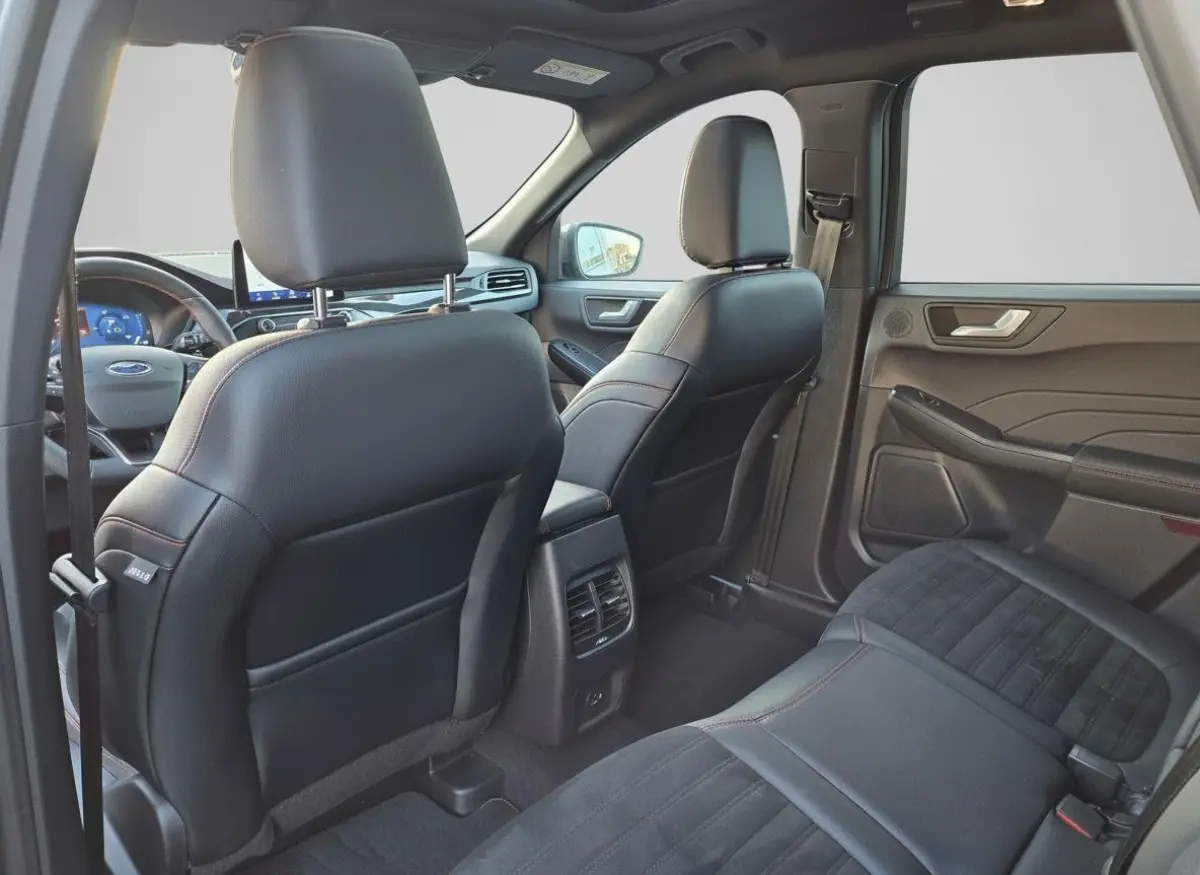 2.5 PHEV ST-Line X | Trekhaak | Pano | Elektrisch verstelbare stoel | LED | Head-up display | Winterpakket