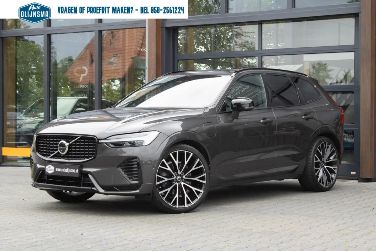 2.0 T6 PHEV AWD R-Design|360 Camera|Trekhaak|Harmann|HUD|Stoel+Stuurverwarming|