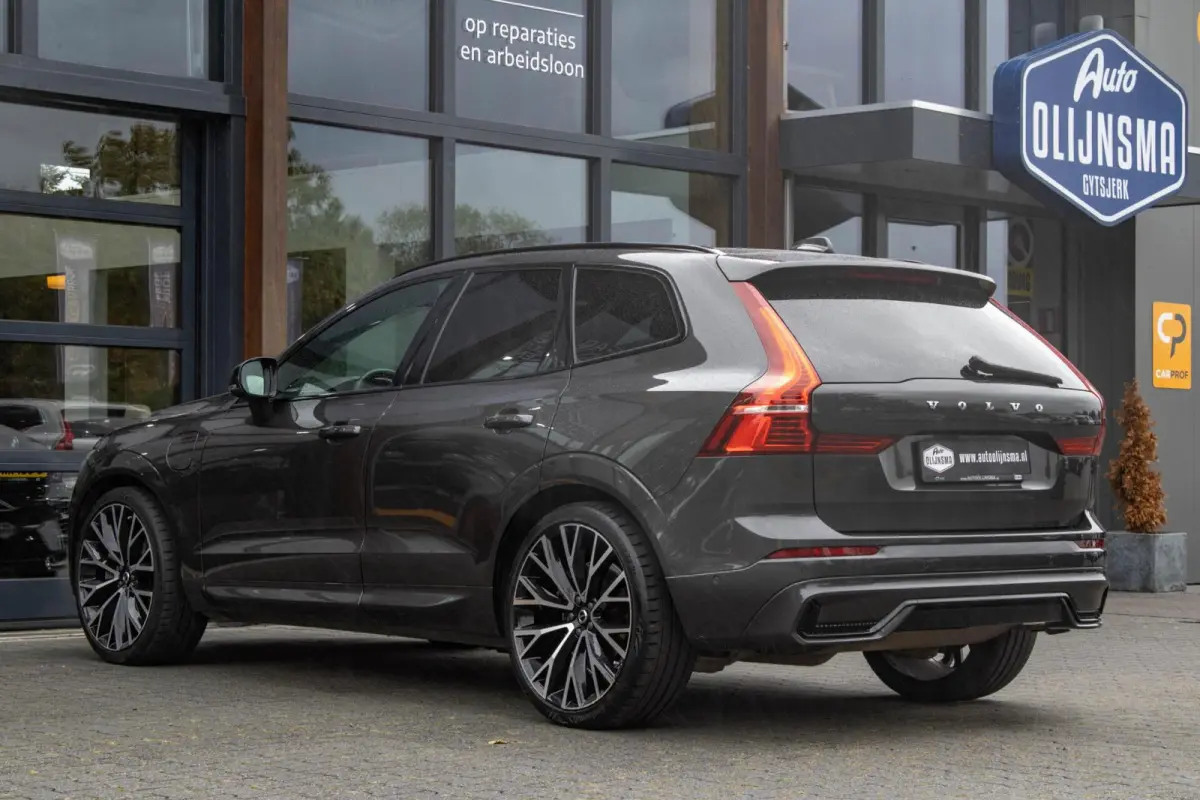 2.0 T6 PHEV AWD R-Design|360 Camera|Trekhaak|Harmann|HUD|Stoel+Stuurverwarming|