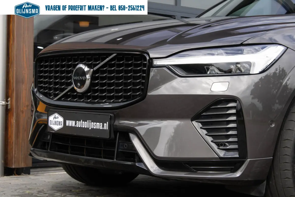 2.0 T6 PHEV AWD R-Design|360 Camera|Trekhaak|Harmann|HUD|Stoel+Stuurverwarming|