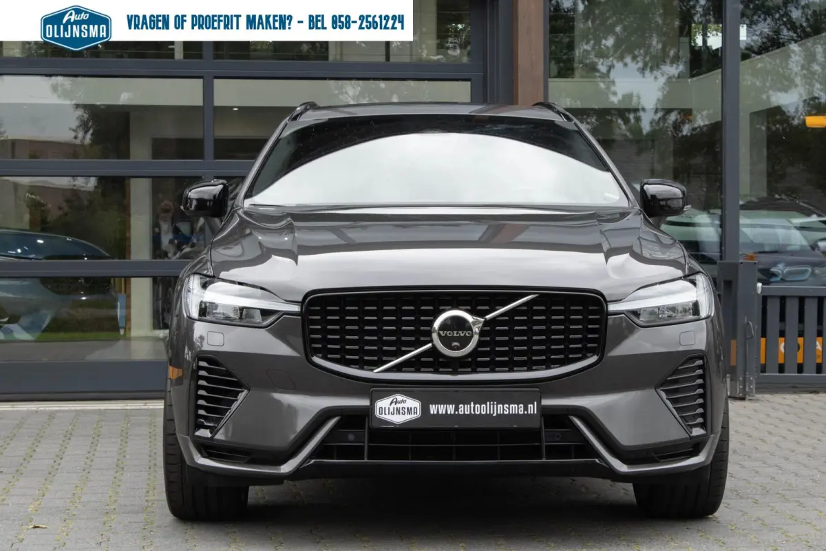 2.0 T6 PHEV AWD R-Design|360 Camera|Trekhaak|Harmann|HUD|Stoel+Stuurverwarming|