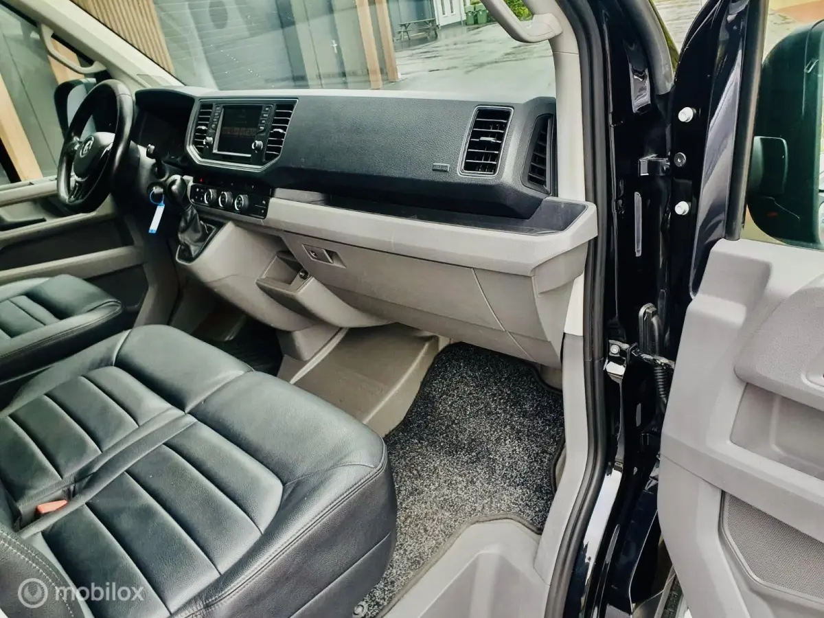Bestel 30 2.0 TDI L3H3 Highline