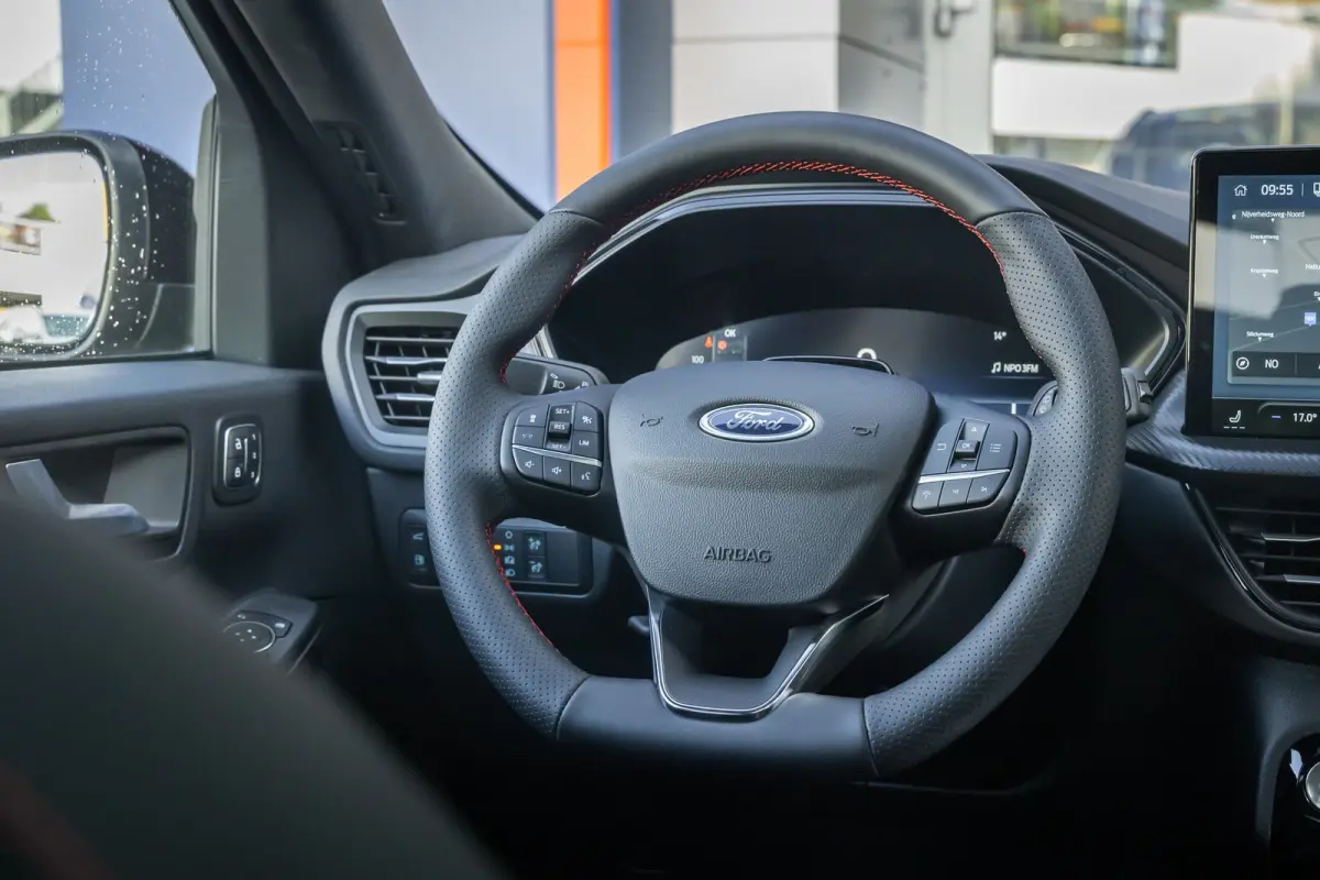 2.5 PHEV ST-Line X | Demo | Pano | Adaptive Cruise | Trekhaak Elek | Panoramadak Elek. | Elektrisch verstelbare stoel(en) | Winterpack | Velegn 20" | Keyless Entry | 360 Camera | | Achteruit