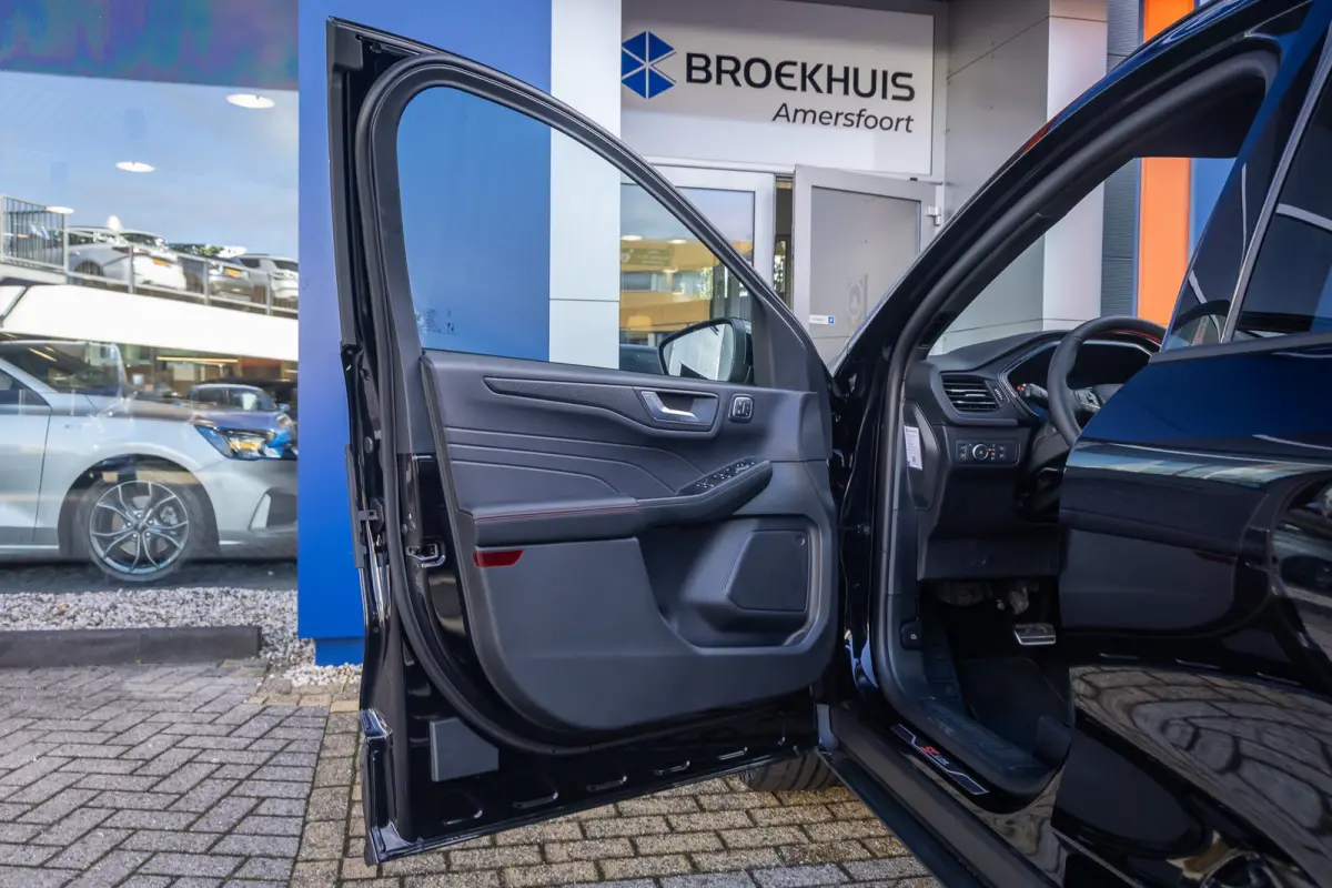 2.5 PHEV ST-Line X | Demo | Pano | Adaptive Cruise | Trekhaak Elek | Panoramadak Elek. | Elektrisch verstelbare stoel(en) | Winterpack | Velegn 20" | Keyless Entry | 360 Camera | | Achteruit