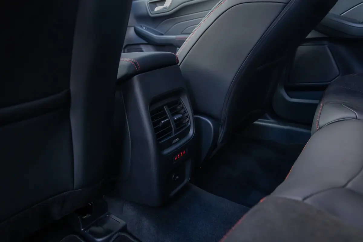 2.5 PHEV ST-Line X | Demo | Pano | Adaptive Cruise | Trekhaak Elek | Panoramadak Elek. | Elektrisch verstelbare stoel(en) | Winterpack | Velegn 20" | Keyless Entry | 360 Camera | | Achteruit