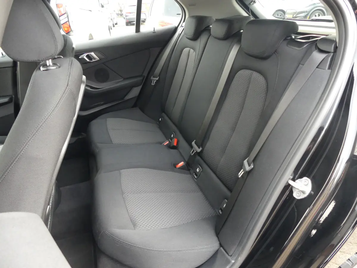118i Business Edition