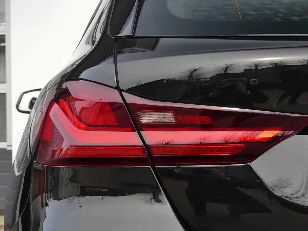 118i Business Edition