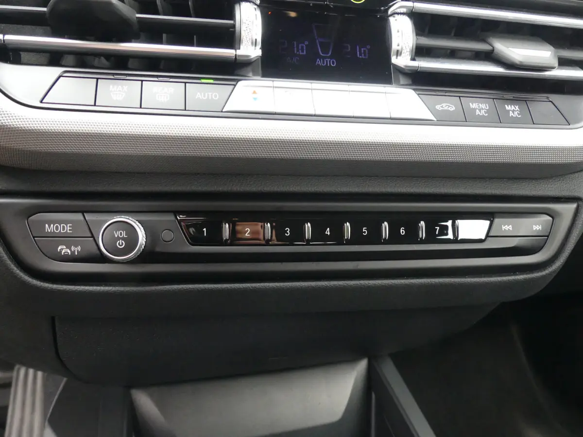 118i Business Edition