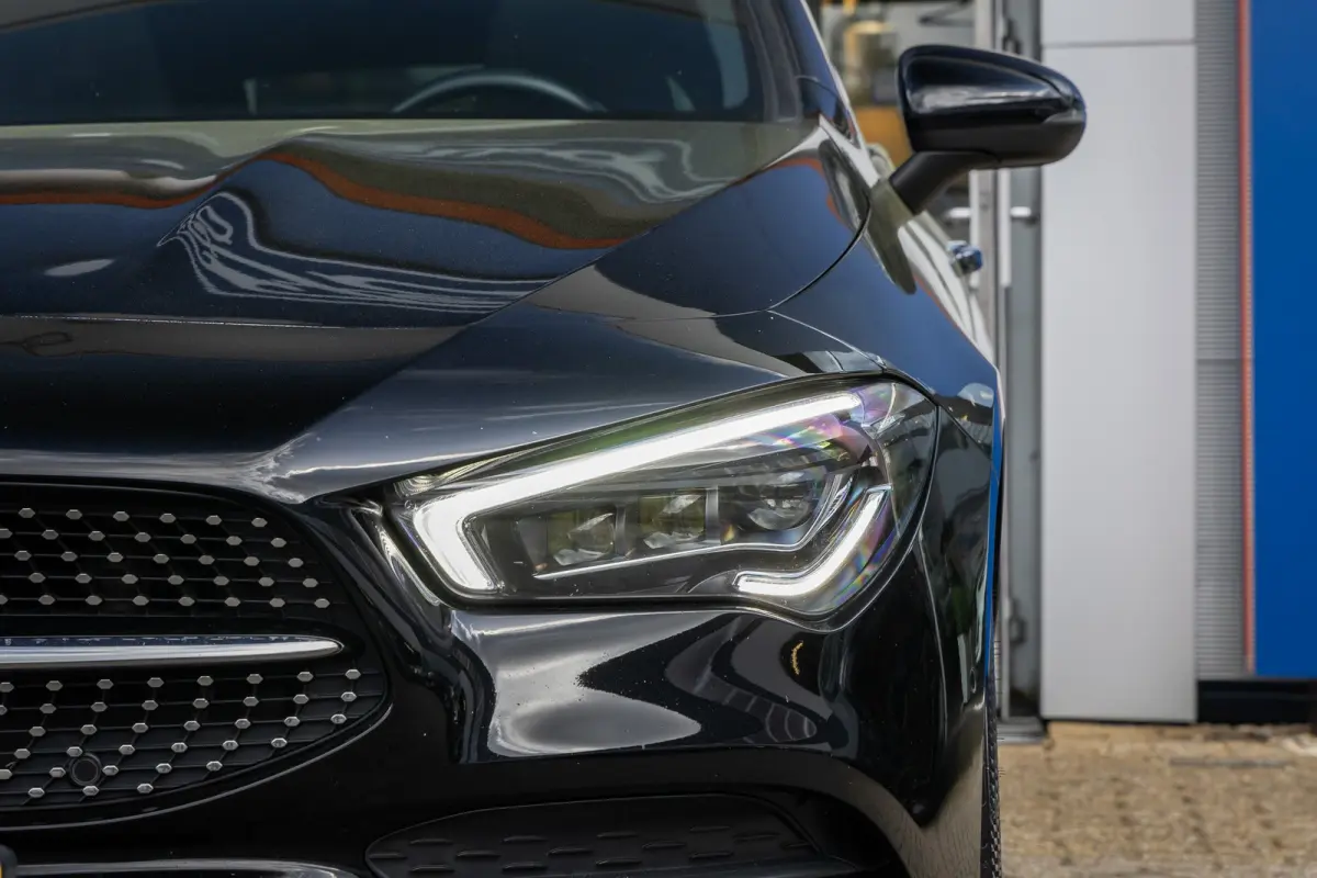 180 Business Solution AMG | Panoramadak | Stoelverwarming | Apple Carplay/Android Auto | Elektrische Achterklep | Camera