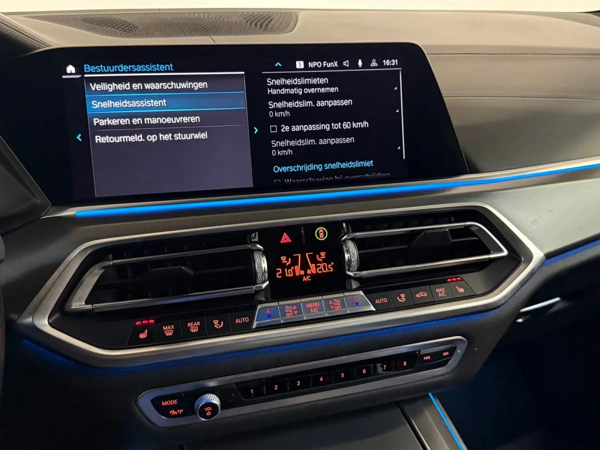 XDrive45e High Executive M Sport Pano Laser 22 inch